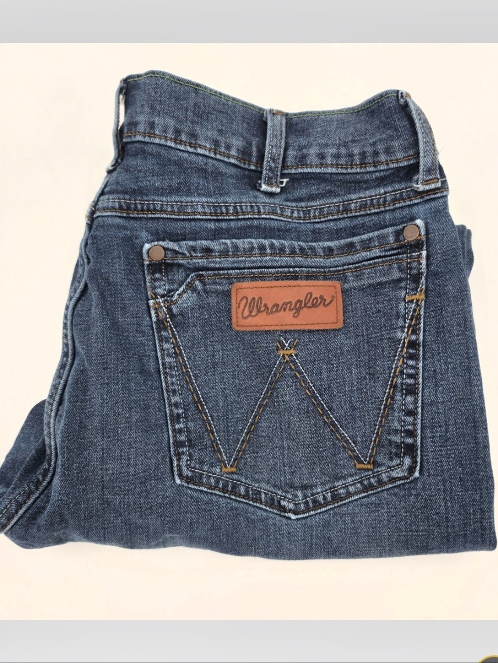 Wrangler Retro Slim Straight Jean 34x32 Medium Wash Denim